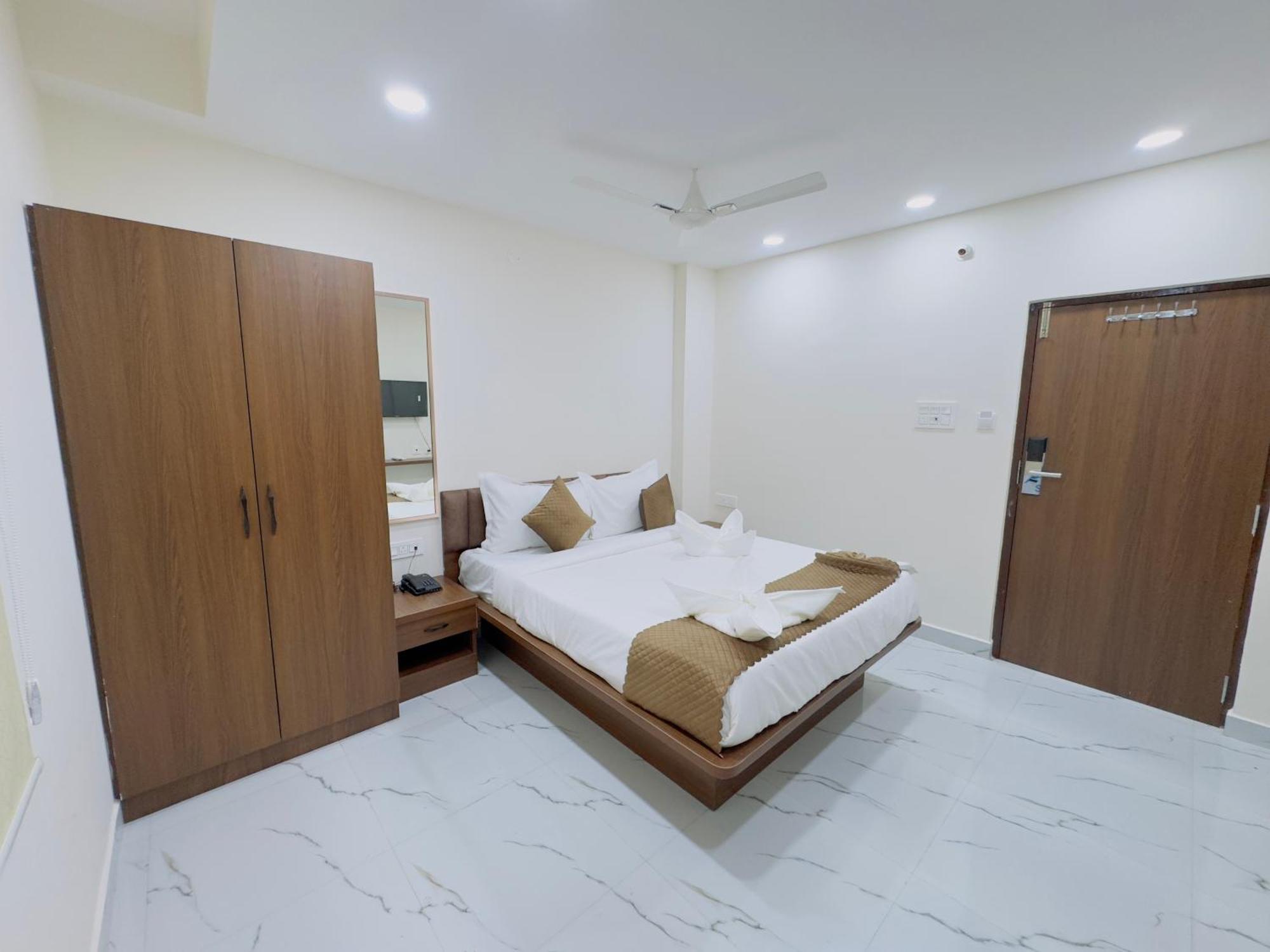 Hotel Apex Inn Hyderabad Airport 外观 照片