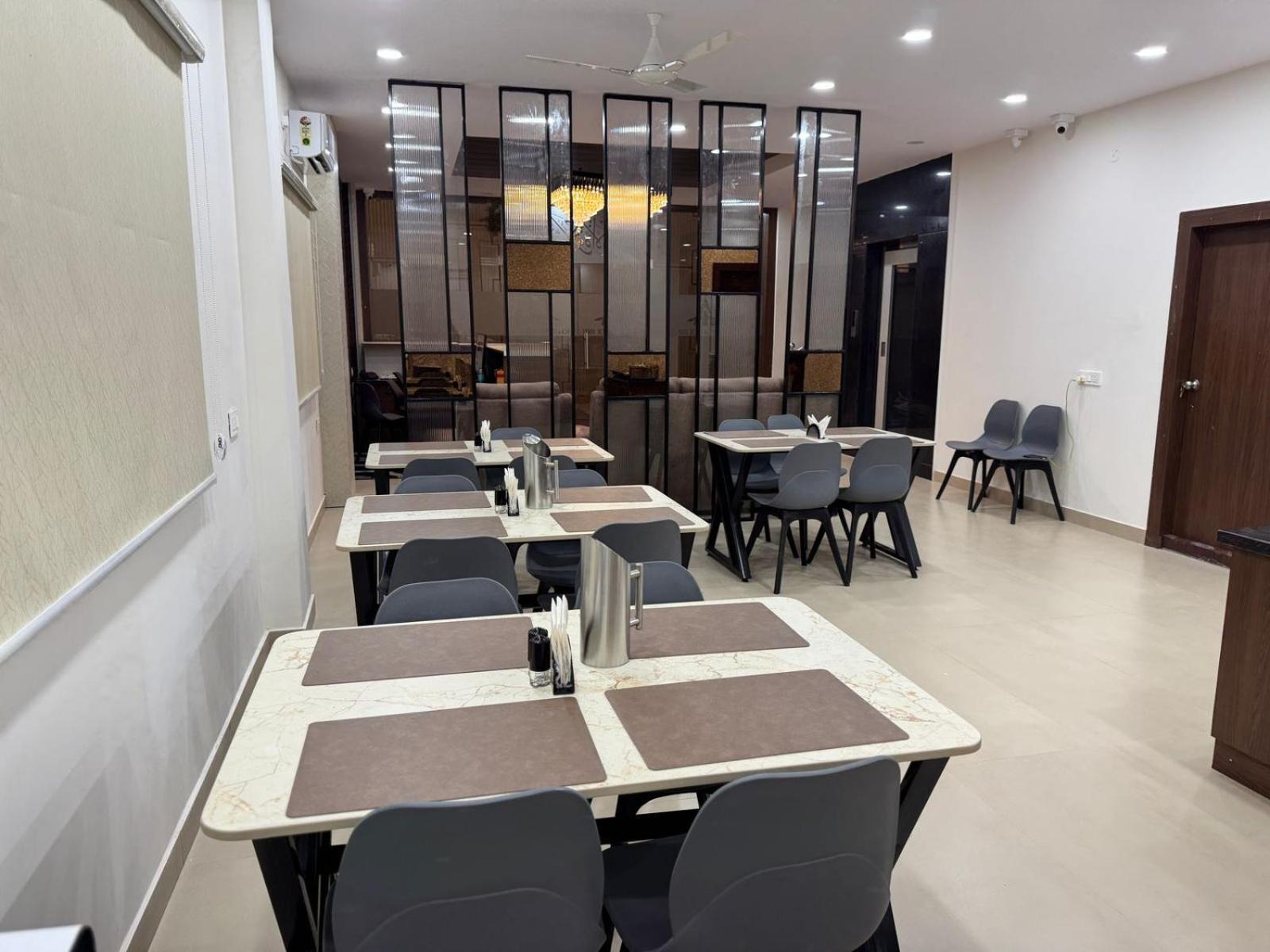 Hotel Apex Inn Hyderabad Airport 外观 照片