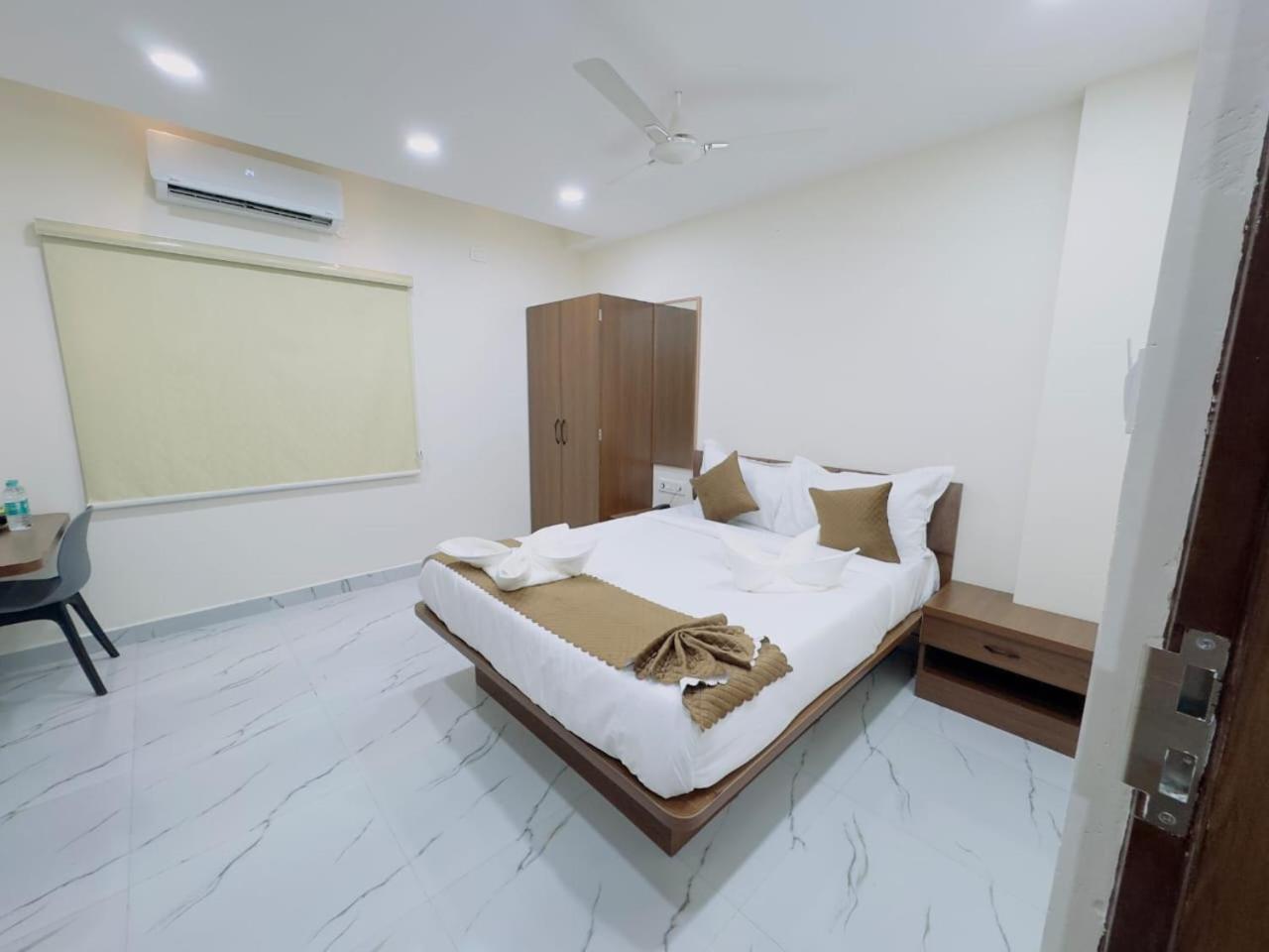 Hotel Apex Inn Hyderabad Airport 外观 照片